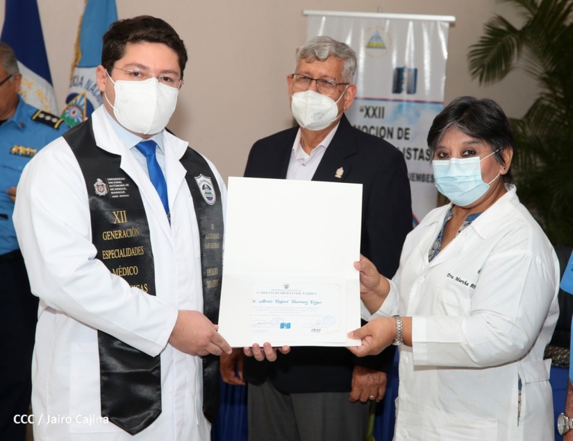 MEDICOS